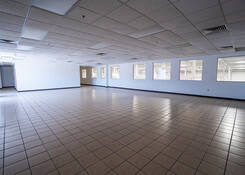 
                                	        SAL003: Office area
                                    