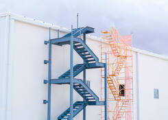 
                                	        JUA045: JUA045 innovative staircase design
                                    