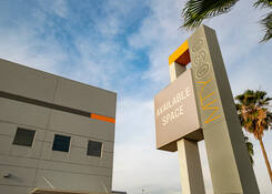 
                                	        MTY030: MTY030 available space for lease
                                    