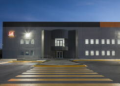 
                                	        REY029: REY029 Main entrance to building
                                    