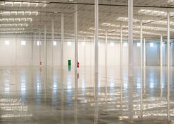 
                                	        MTY030: MTY030 Interior with skylights
                                    