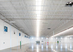 
                                	        MTY012: MTY012 Interior with skylights
                                    
