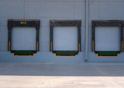 
                                	        JUA035: JUA035 Exterior. Dock doors
                                    